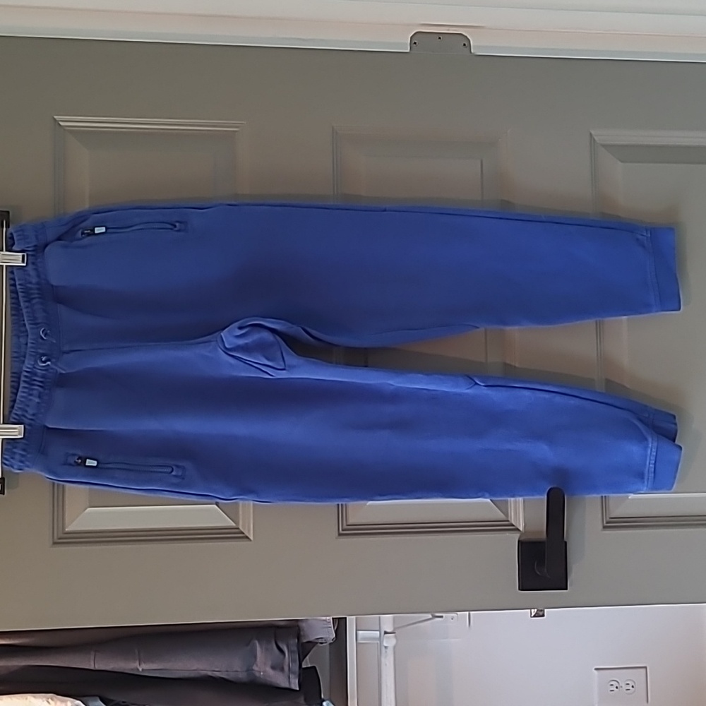 Kids Size L Vineyard Vines Performance Joggers in Royal Blue